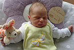 Am 10.09.2026 ist Merle Broschell aus Sondershausen geboren, mit 3350 g und 49 cm. Eltern: Lisa und Markus Foto: Station/privat