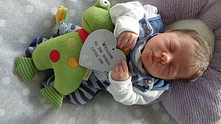 Jesper Czauderna aus Gollingen, geb. am 17.07.2026 um 23:58 Uhr, 3540g, 50 cm. Foto: Station