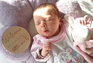 Lea Hoffmann aus Göllingen, geboren am 13.04.2026 mit 2970 g und 49 cm. Eltern: Katrin und Mario Hoffmann Foto Station/privat