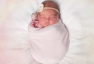 Leyla, geboren am 06.05.2026 mit 3690 g und 53cm. Foto: Mandy Melchior 