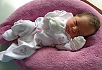 Almortada Mariam aus Sondershausen, geboren am 03.06.2025 mit 3100 g und 52 cm. Foto: Station/privat