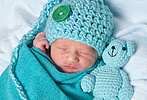 Carl aus Trebbin, geboren am 09.02.2026 mit 3065 g. Eltern: Luisa Berthel und Bettina Mann