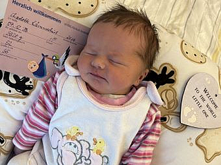Charlotte Lämmerhirt aus Ebeleben, geboren am 7.12.2025 mit 3520 g und 52 cm. Eltern: Cathleen und Matthias Lämmerhirt Foto: Station/privat