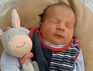 Emilio aus Bilzingsleben geboren am 05.02.2026 mit 3420 g und 50 cm. Foto: Station/privat