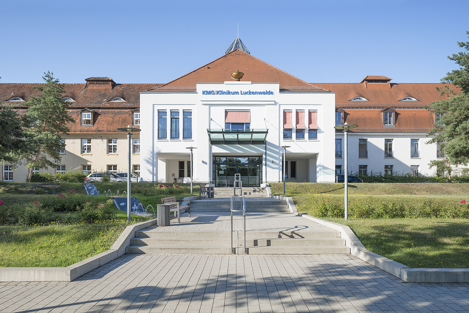 KMG Klinikum Luckenwalde - Außenansicht