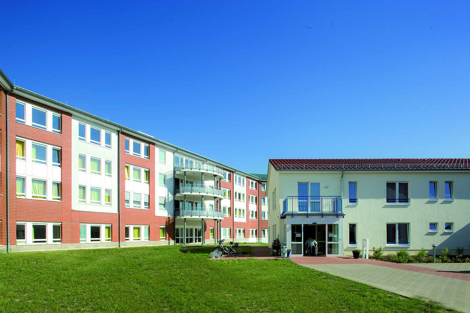 KMG Seniorenheim am Klinikum Güstrow - Außenansicht