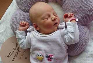Frieda Köhler, geboren mit 3340 g und 51 cm. Foto: Station/privat