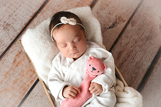 Valentina Wilcke aus Schwaan, geb. am 06.01.2026 um 19.16 Uhr, 52 cm, 3385 g. Foto: Nicole Voss