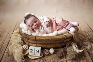 Wiebke Krüger aus Sömmerda, geboren am 29.06.2021, 3890g und 55 cm Eltern: Mandy Krüger und Sebastian Uehling Foto: Fotomomente - Jeanine Kiel